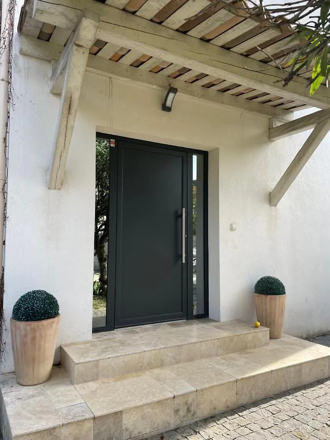 Apartment Sublime Haut De Villa Apercu Mer /Hippodrome / Cagnes-sur-Mer